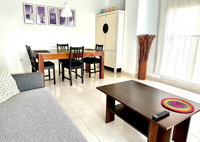 LOVELY APARTMENT DENIA, piscina, jacuzzi, pádel, parking