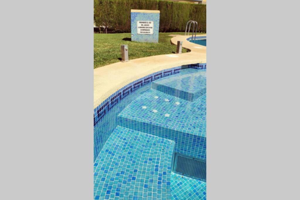 Lovely Denia, Piscina, Jacuzzi, Padel, Parking