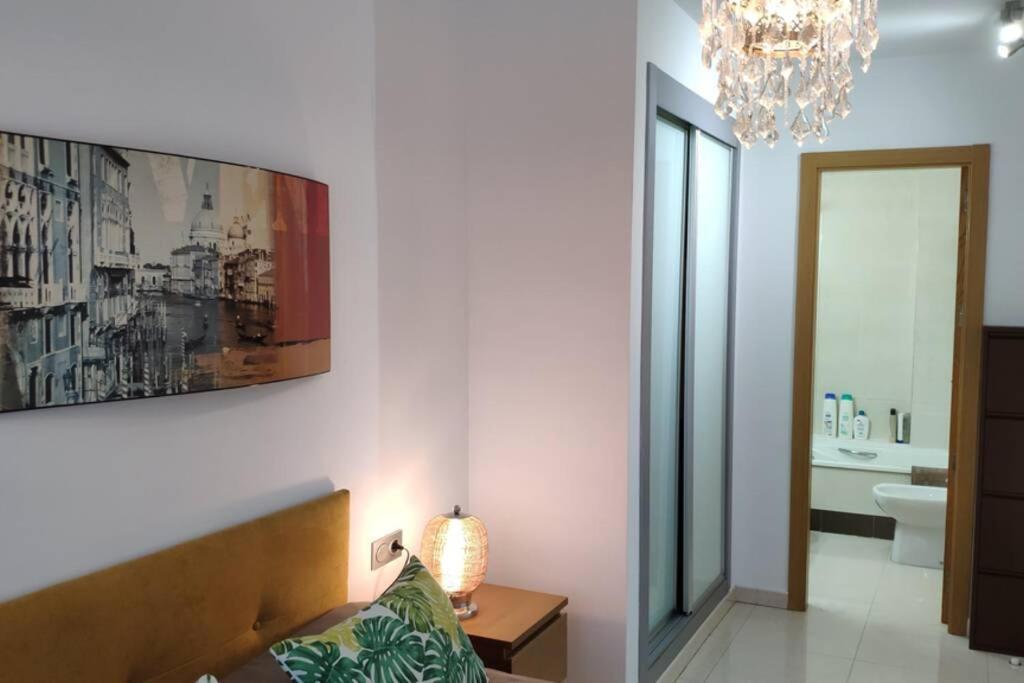 Lovely Denia, Piscina, Jacuzzi, Padel, Parking * Denia