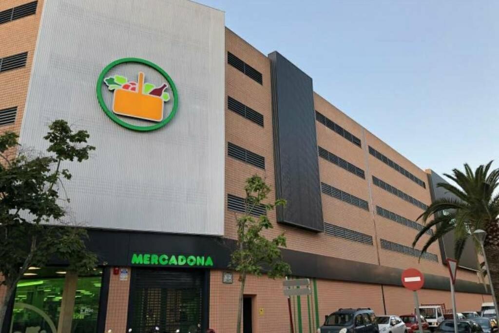 Apartment Lovely Denia, Piscina, Jacuzzi, Padel, Parking Denia
