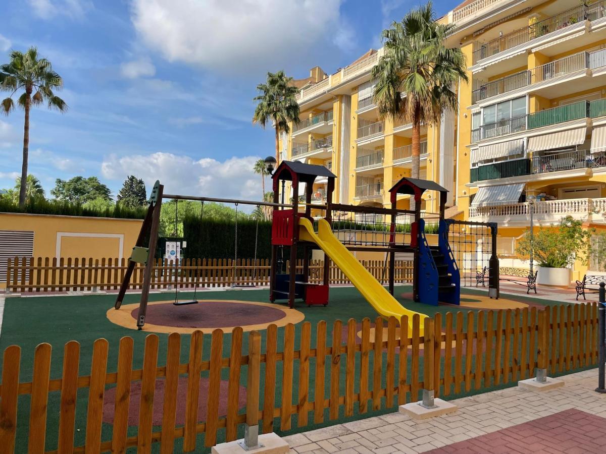 Apartment Lovely Denia, Piscina, Jacuzzi, Padel, Parking Denia